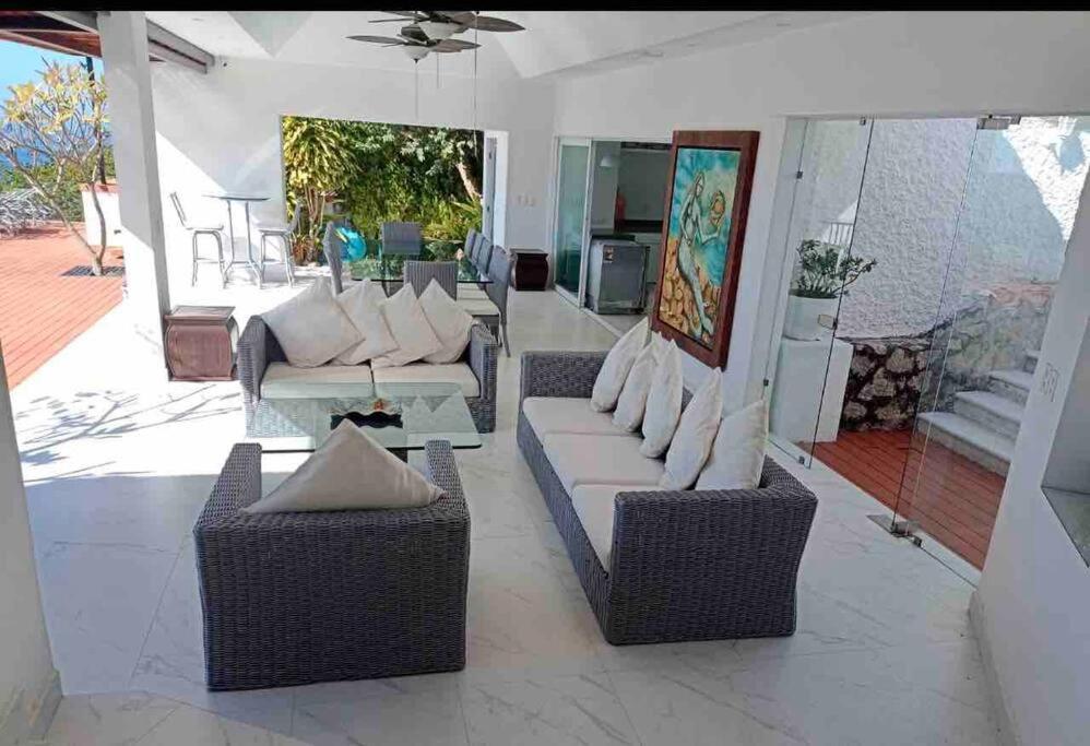 Espectacular Casa Familiar! Con Vista Increible! Villa *